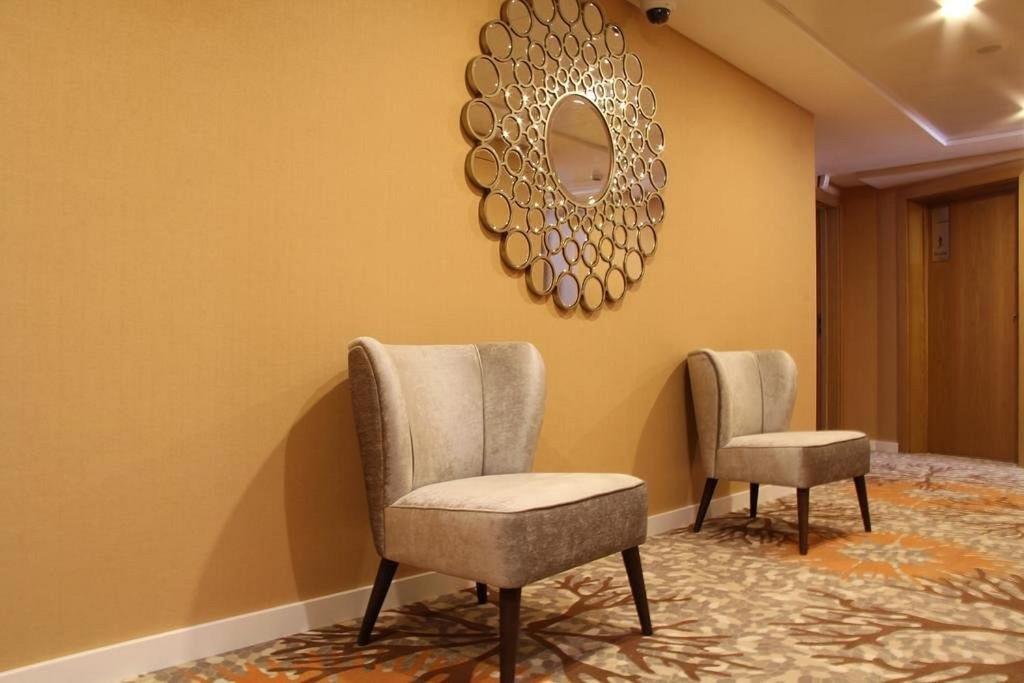Masa Hotel Almirante Lisboa Dış mekan fotoğraf