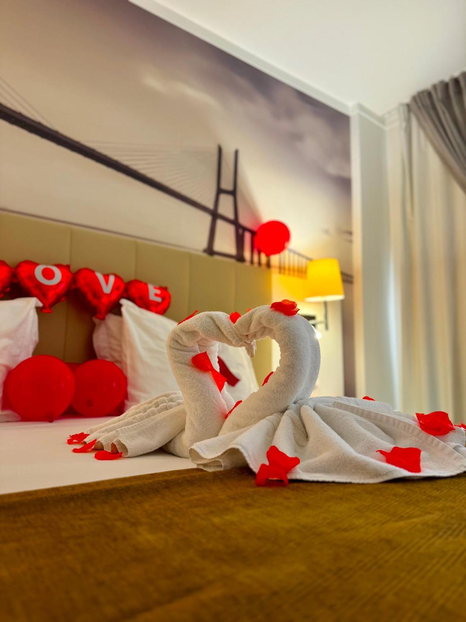 Masa Hotel Almirante Lisboa Dış mekan fotoğraf
