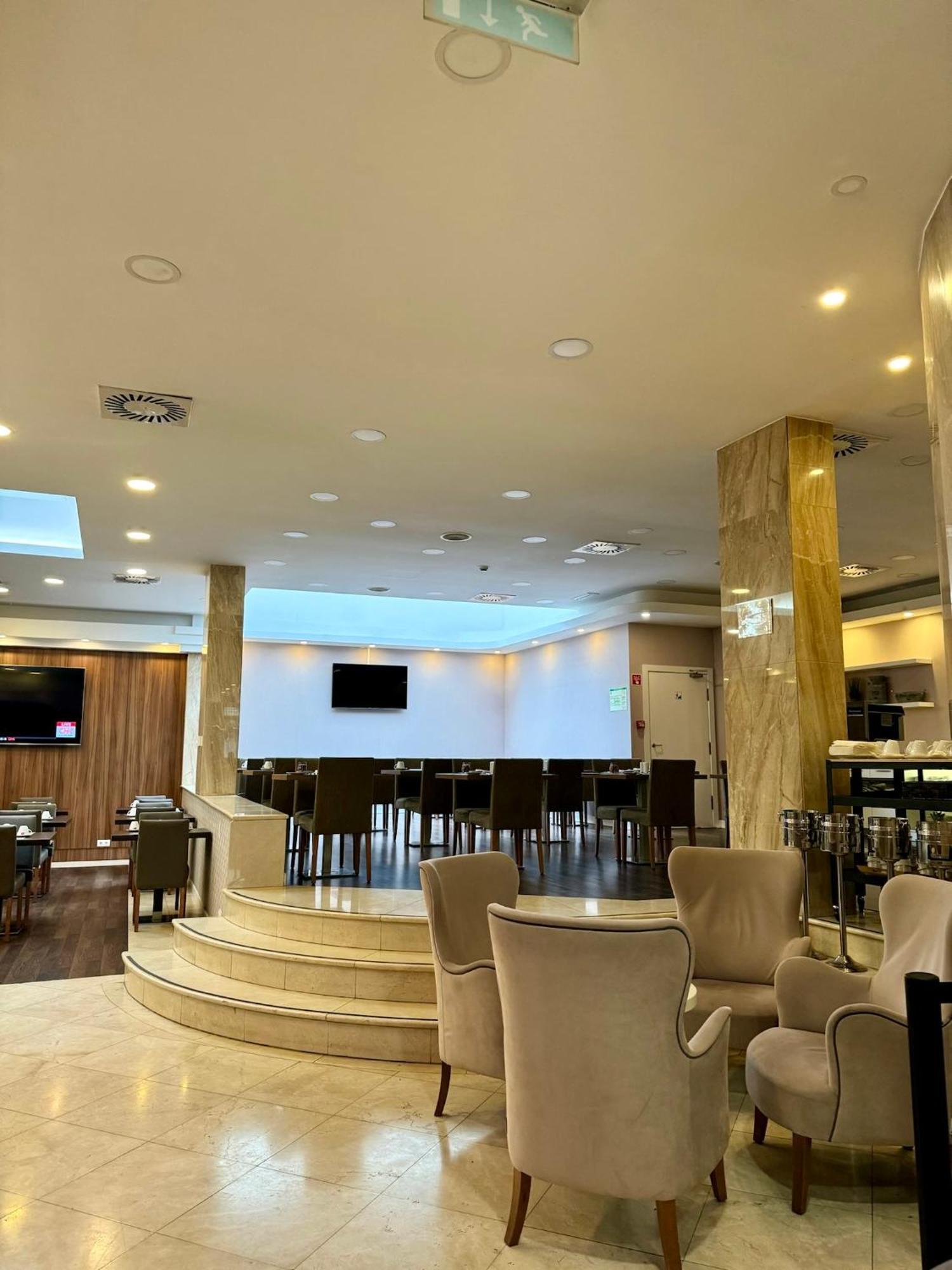 Masa Hotel Almirante Lisboa Dış mekan fotoğraf