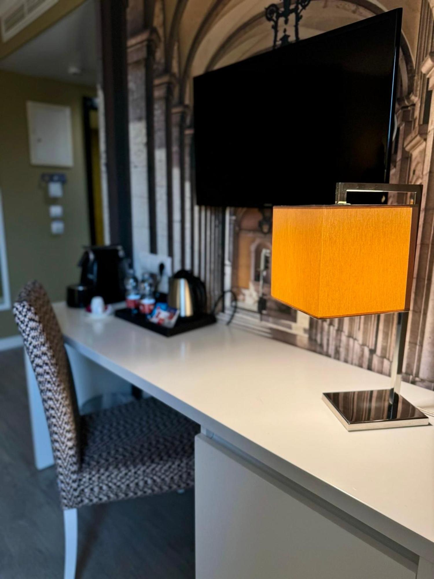 Masa Hotel Almirante Lisboa Dış mekan fotoğraf